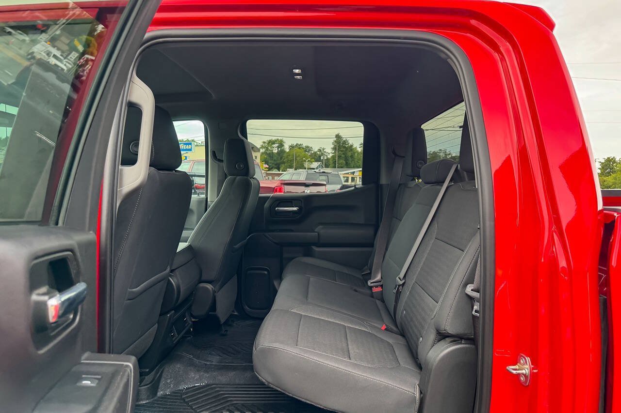 Used 2022 Chevrolet Silverado 1500 Custom AWD/4WD image 19