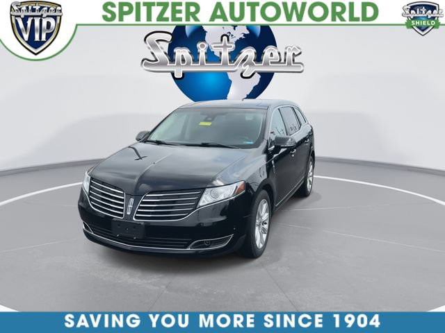 Used 2018 Lincoln MKT AWD w/ Driver Technology Package image 4