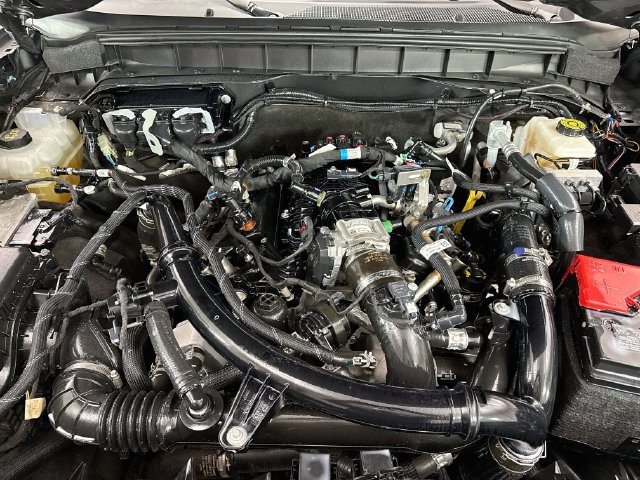 Used 2024 Ford Bronco Black Diamond w/ Sasquatch Package AWD/4WD image 30