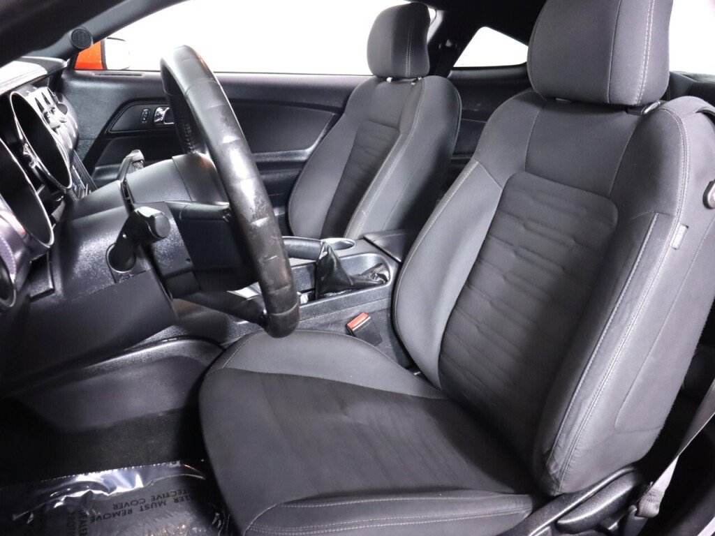 Used 2016 Ford Mustang Coupe image 32