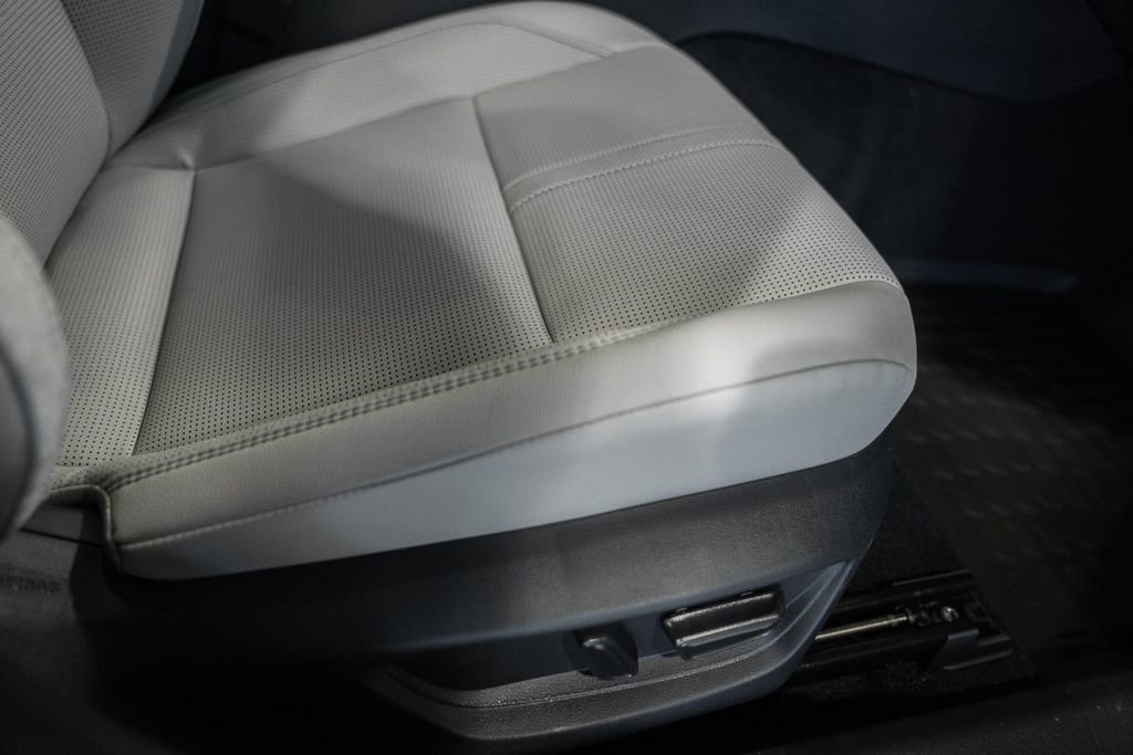 New 2026 Toyota Camry XLE FWD image 35