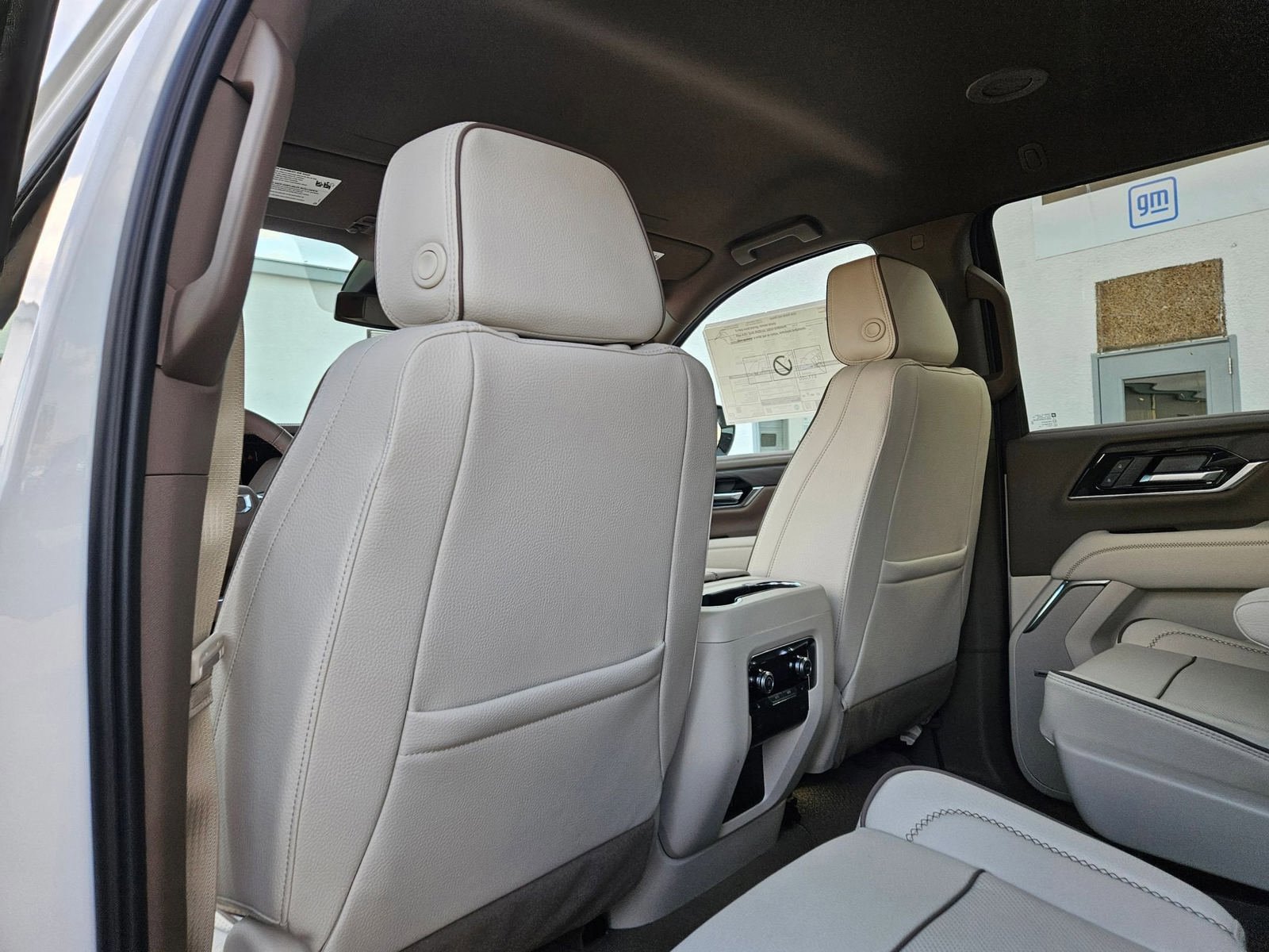 New 2026 GMC Yukon Denali AWD/4WD image 24
