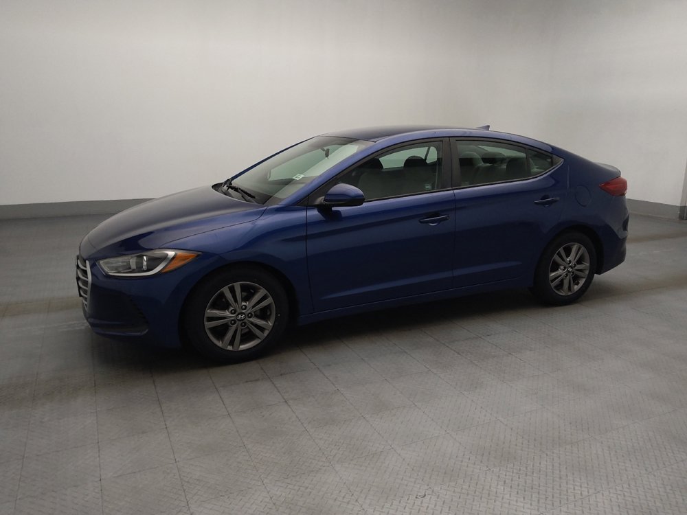 Used 2017 Hyundai Elantra SE FWD image 2