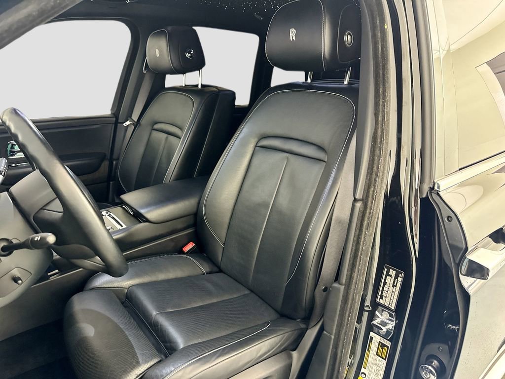 Used 2022 Rolls-Royce Cullinan AWD/4WD image 22