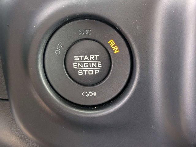Used 2022 Jeep Wrangler Unlimited Rubicon w/ LED Lighting Group AWD/4WD image 27