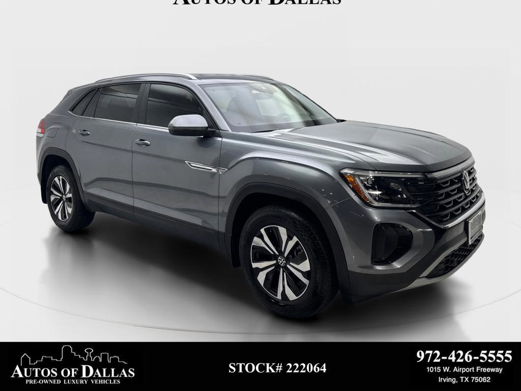 Used 2025 Volkswagen Atlas Cross Sport SE image 1