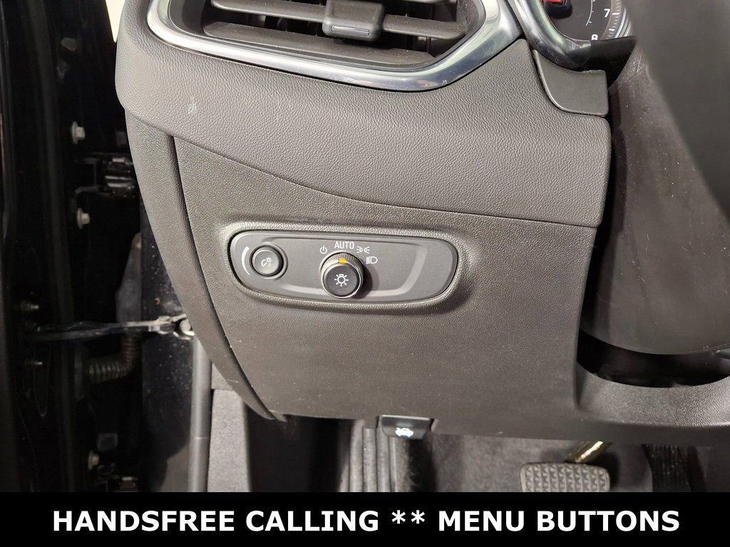 Used 2023 Chevrolet Equinox LT image 14