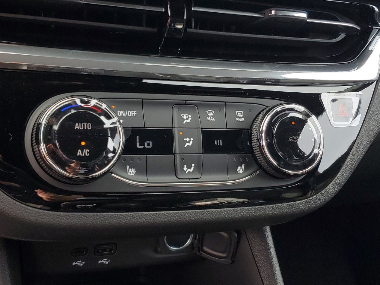 New 2026 Buick Envista Sport Touring w/ Convenience I Package FWD image 22