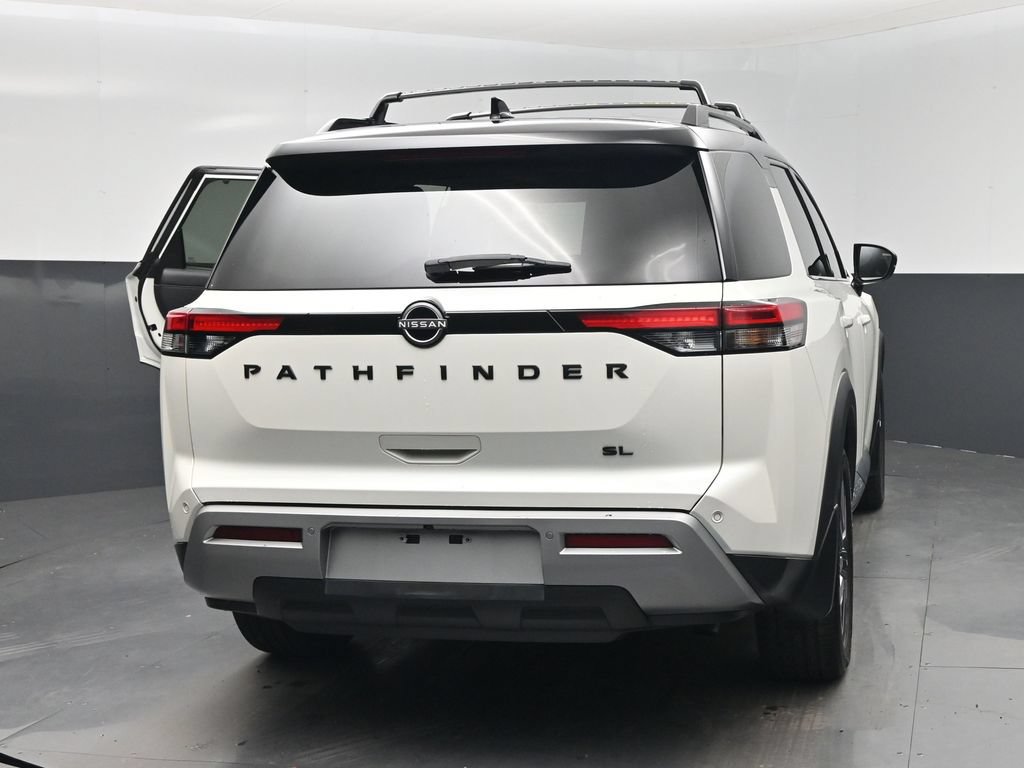 Used 2023 Nissan Pathfinder SL w/ SL Premium Package FWD image 11