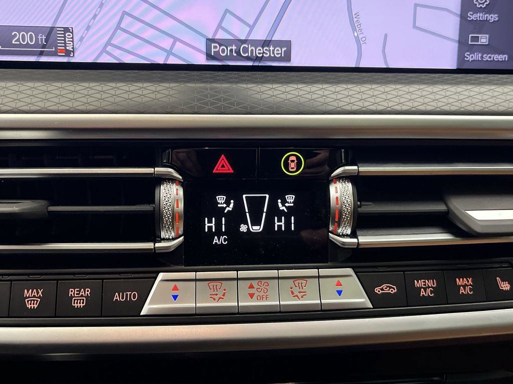 Certified 2024 BMW X4 M40i w/ Premium Package image 19