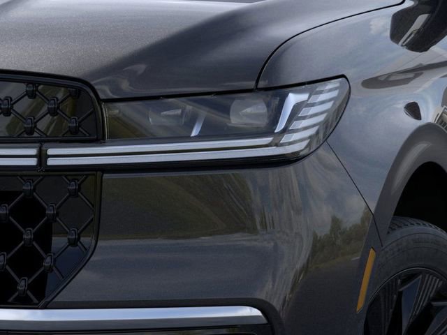 New 2026 Lincoln Navigator Reserve w/ Jet Appearance Package image 18