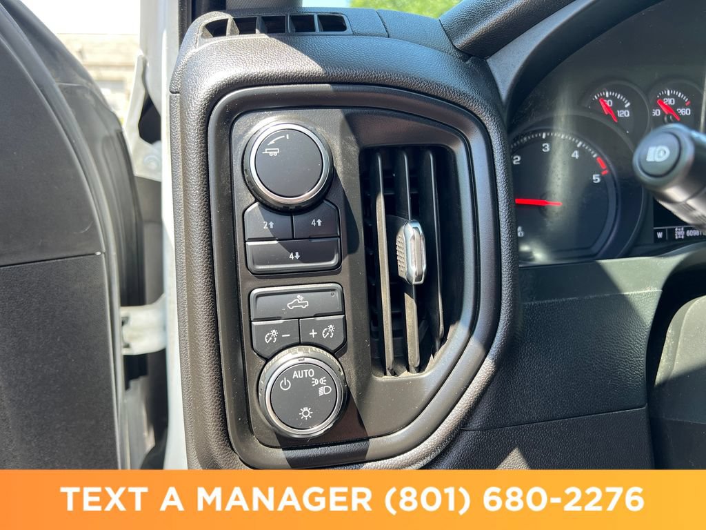 Used 2025 Chevrolet Silverado 3500 W/T AWD/4WD image 28
