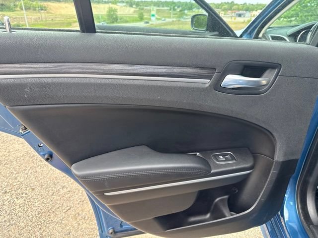 Used 2021 Chrysler 300 Touring L AWD/4WD image 18