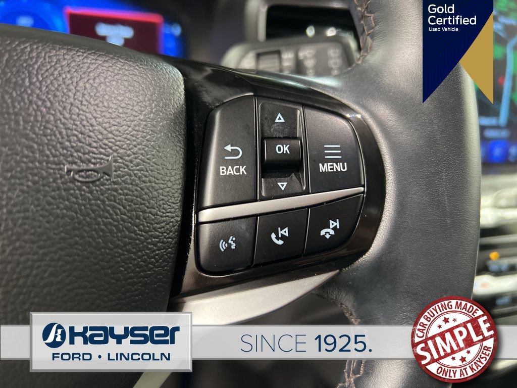 Certified 2022 Ford Explorer Platinum w/ Equipment Group 601A image 19