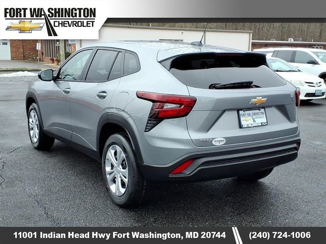 New 2026 Chevrolet Trax LS image 3