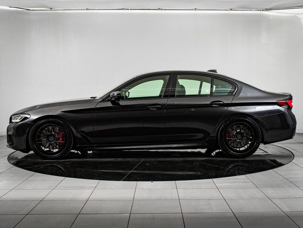 Used 2023 BMW 540i w/ M Sport Package RWD image 12
