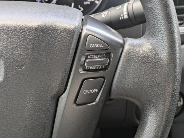 Used 2023 Nissan Frontier 4x4 Crew Cab image 26