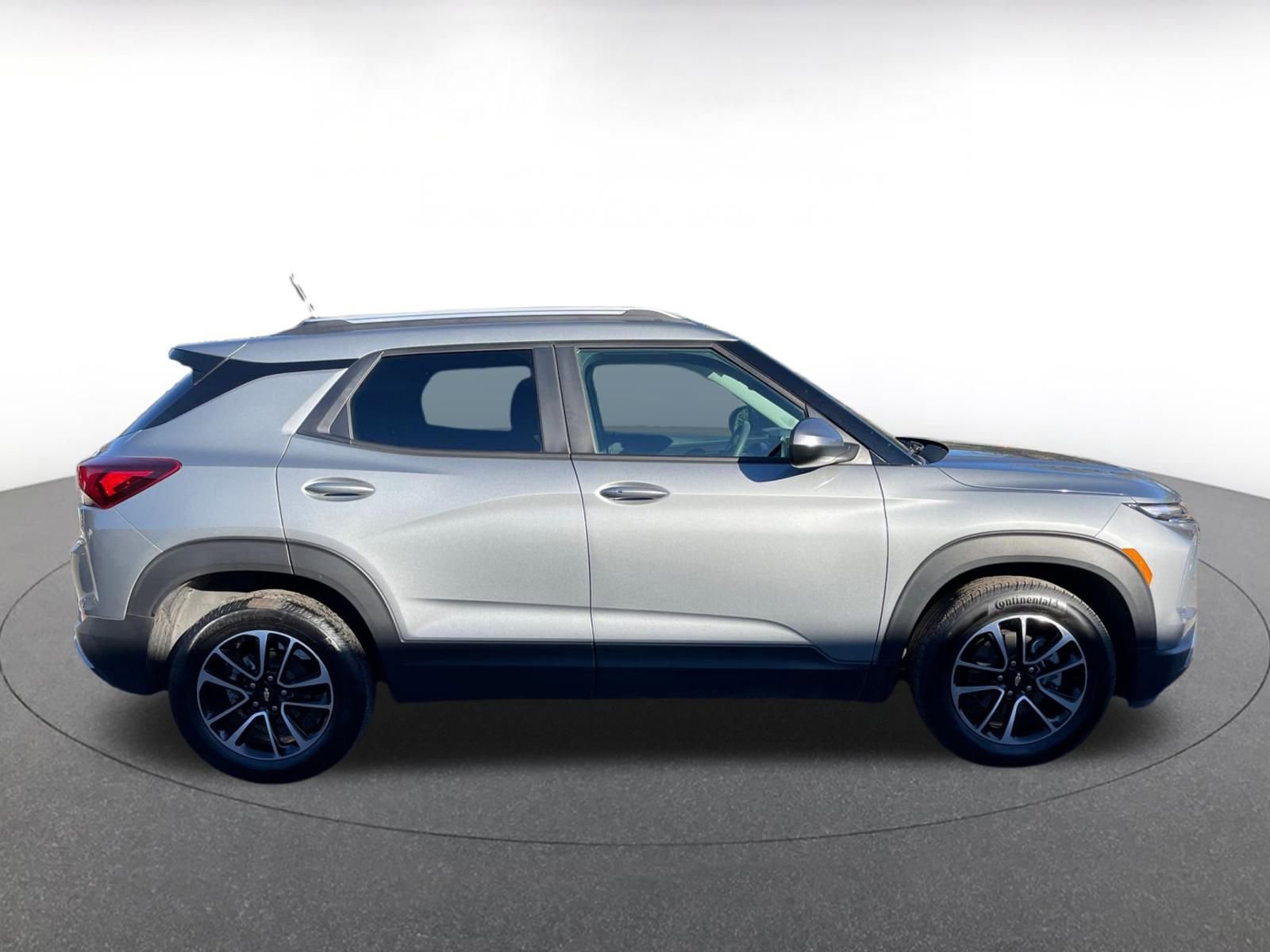 Used 2025 Chevrolet TrailBlazer LT image 15