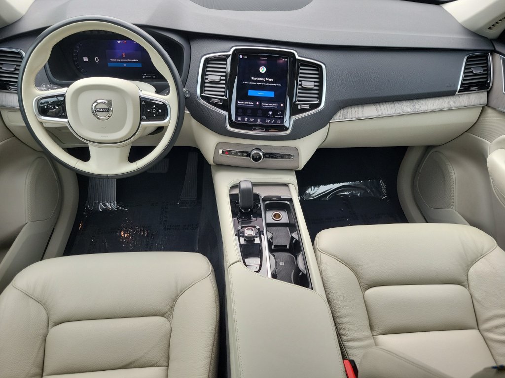 Certified 2025 Volvo XC90 T8 Plus w/ Protection Package Premier AWD/4WD image 13