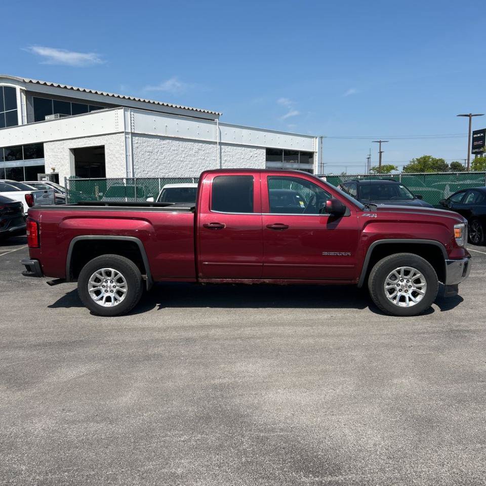 Used 2014 GMC Sierra 1500 SLE w/ SLE Value Package AWD/4WD image 7