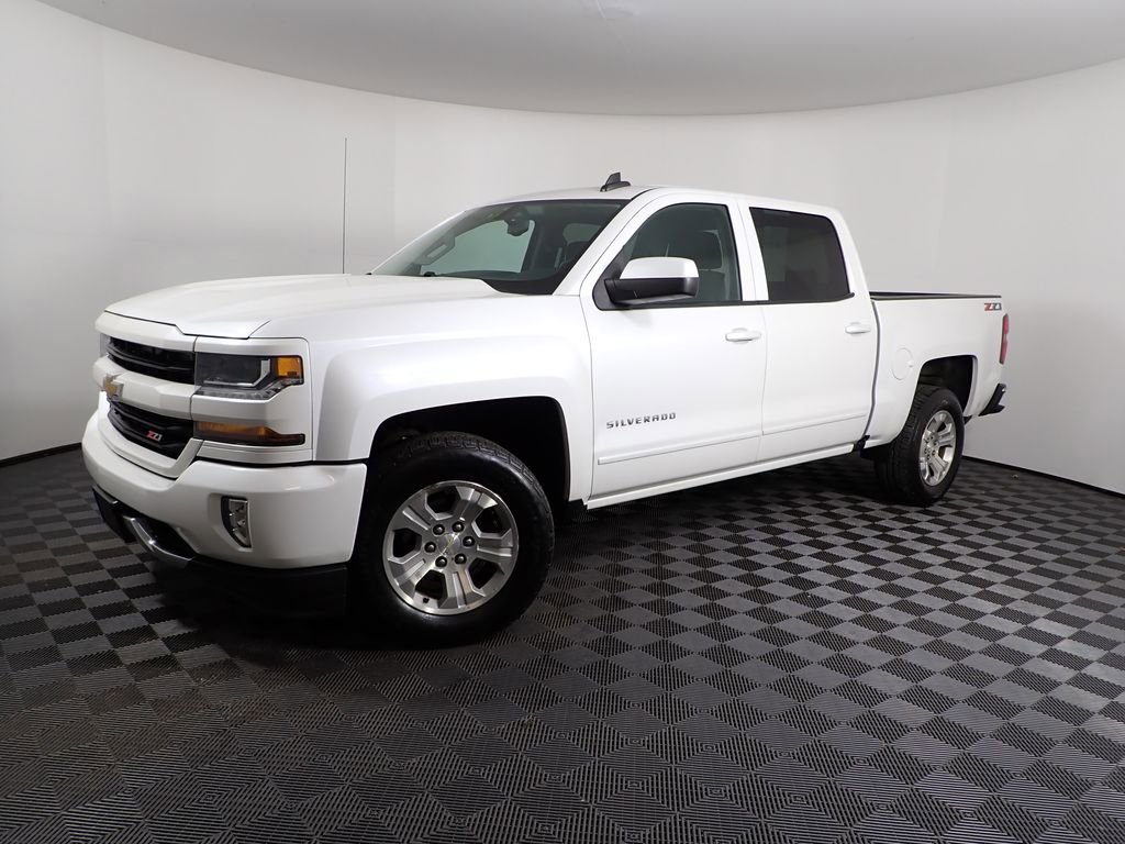 Used 2018 Chevrolet Silverado 1500 LT w/ All Star Edition image 8