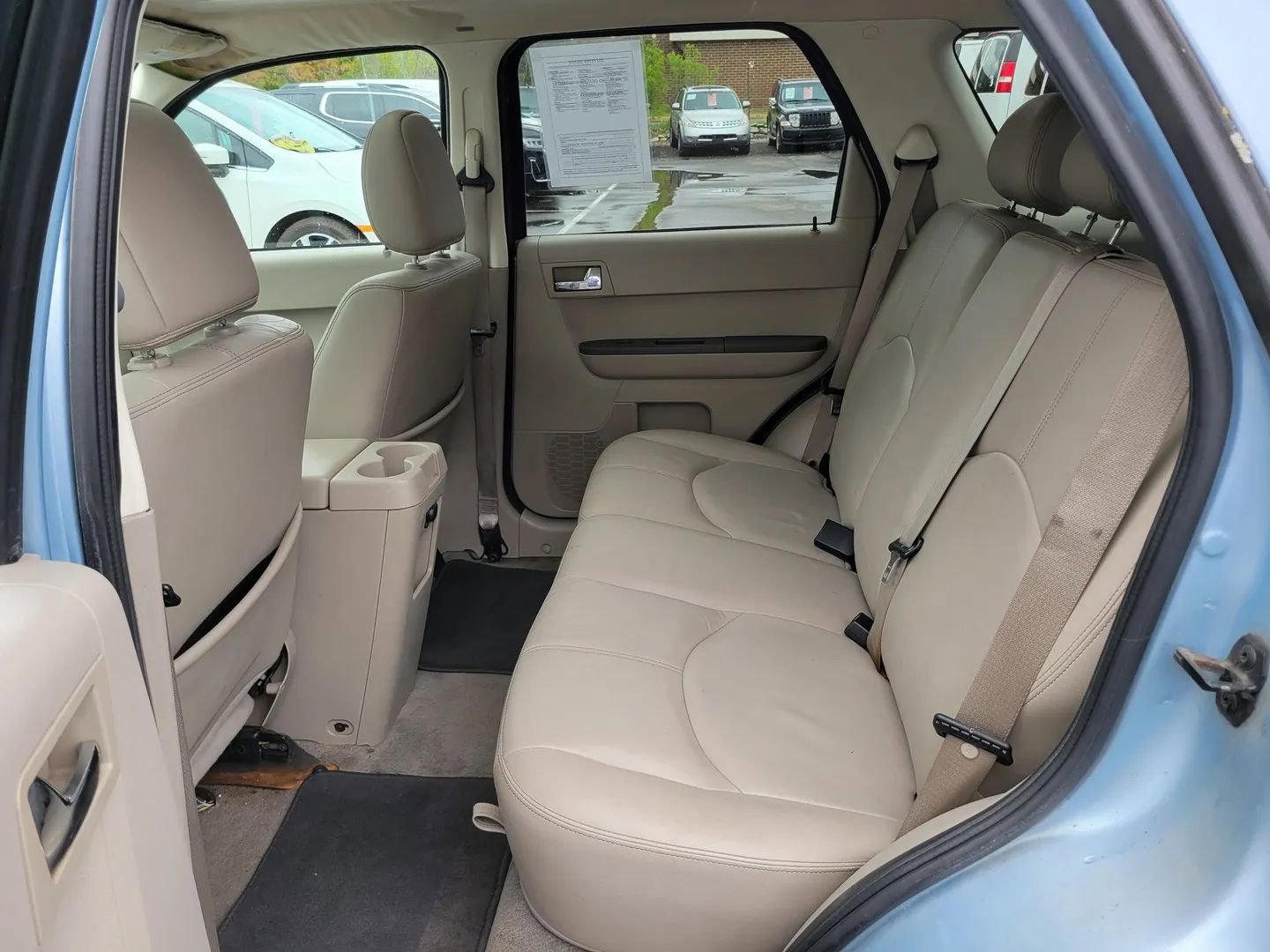 Used 2008 Mercury Mariner Premier FWD image 4