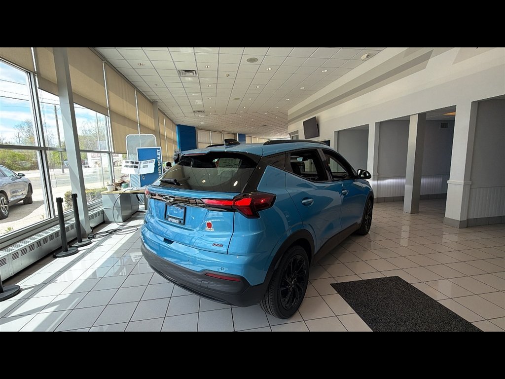 New 2027 Chevrolet Bolt RS FWD image 4