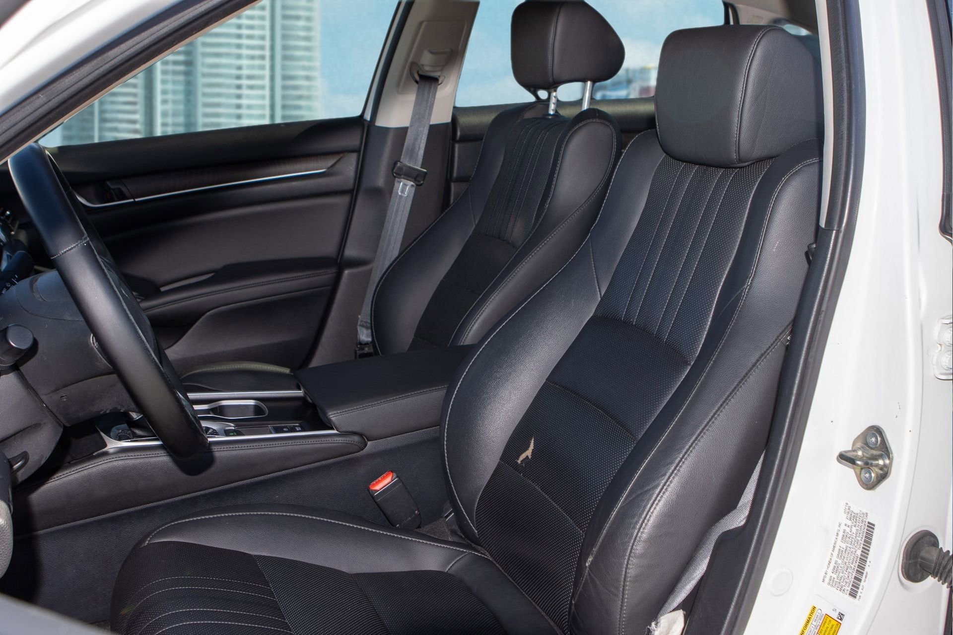 Certified 2019 Honda Accord EX-L image 19