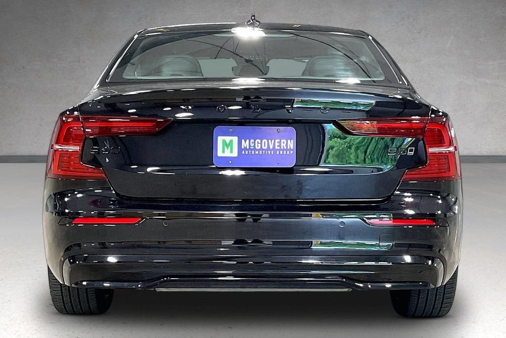Certified 2024 Volvo S60 B5 Plus w/ Climate Package AWD/4WD image 5