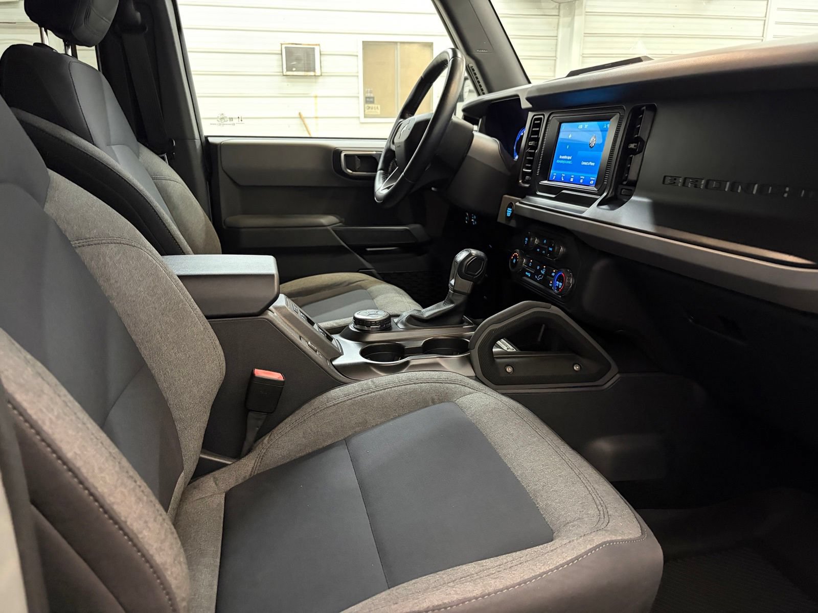 Used 2021 Ford Bronco Big Bend AWD/4WD image 14