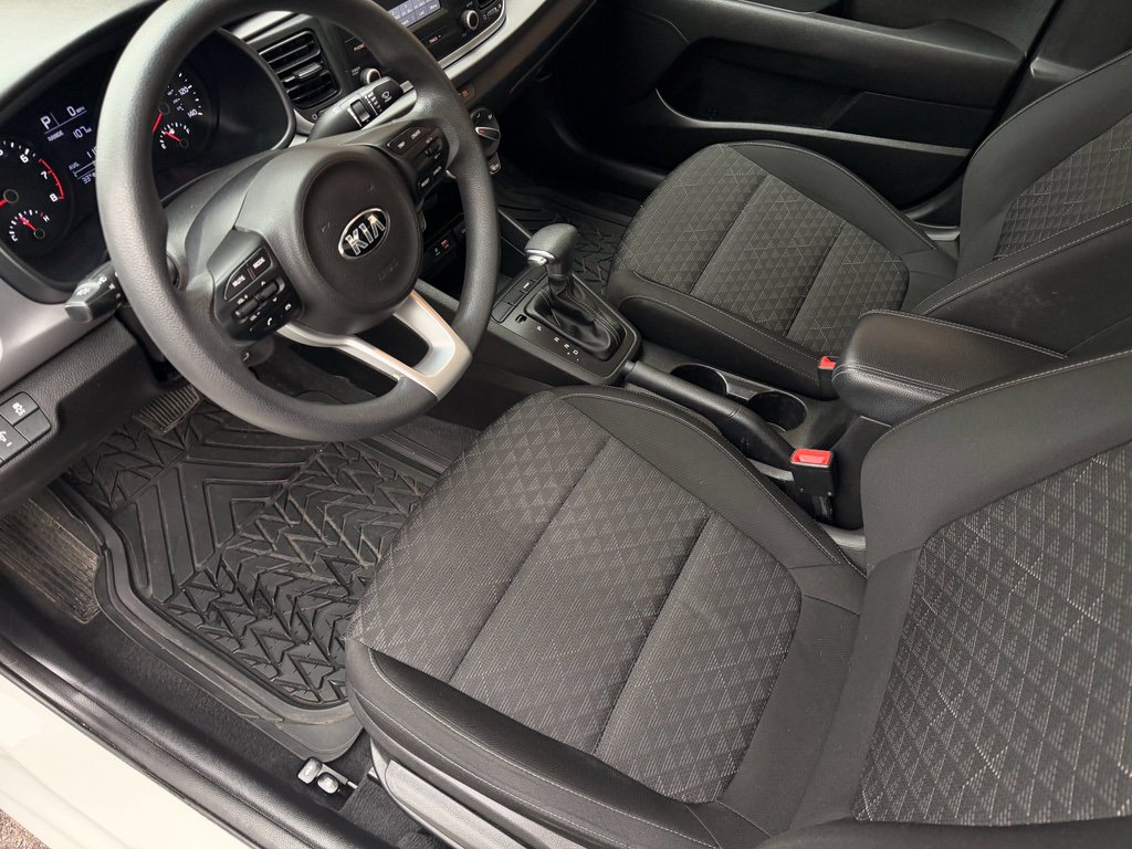Used 2018 Kia Rio S image 9