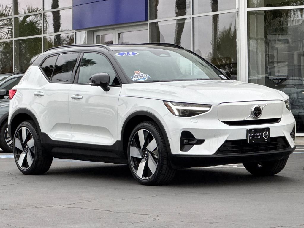Certified 2023 Volvo XC40 Recharge Ultimate AWD/4WD image 7