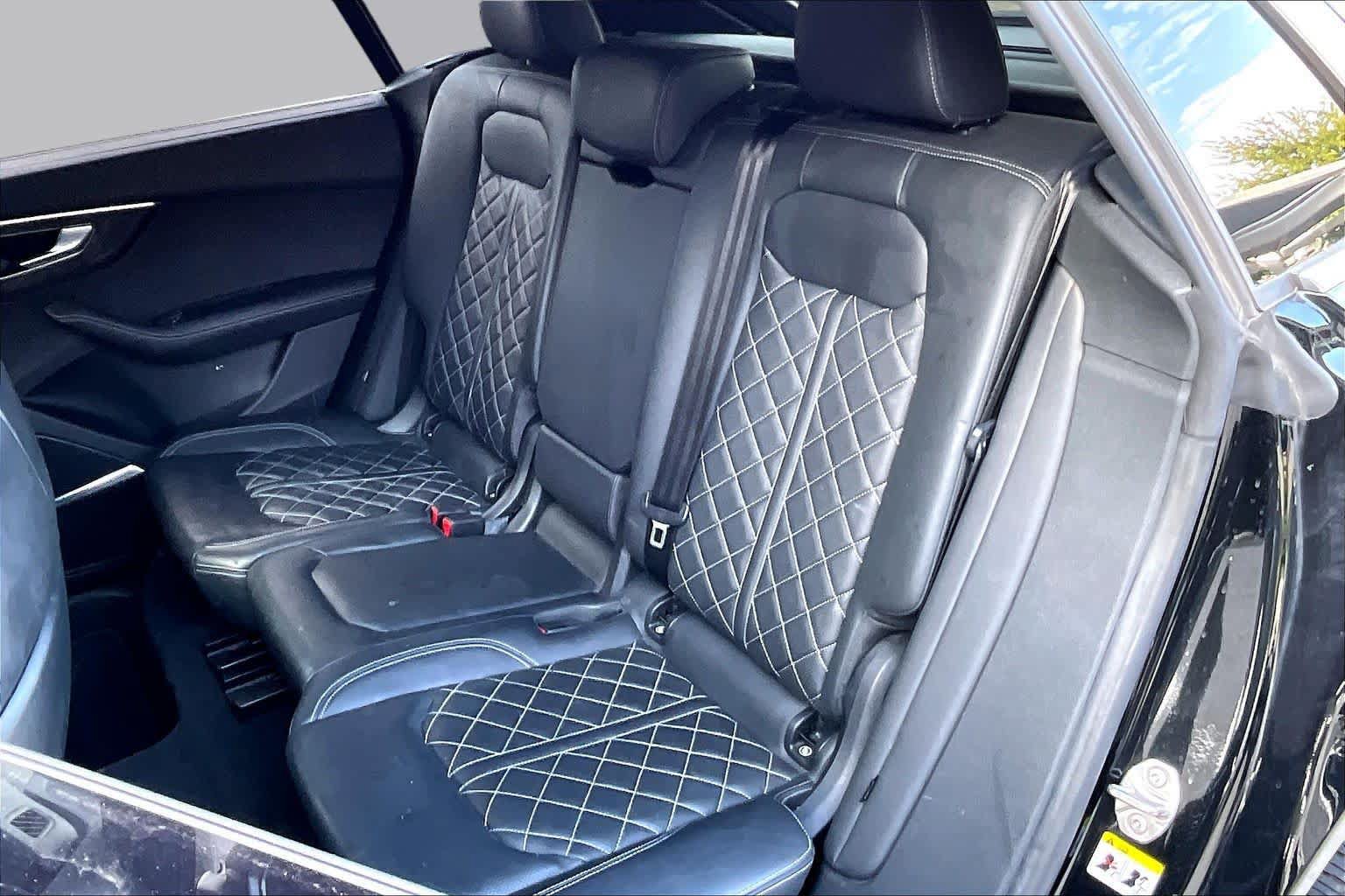 Used 2023 Audi SQ8 Prestige AWD/4WD image 20