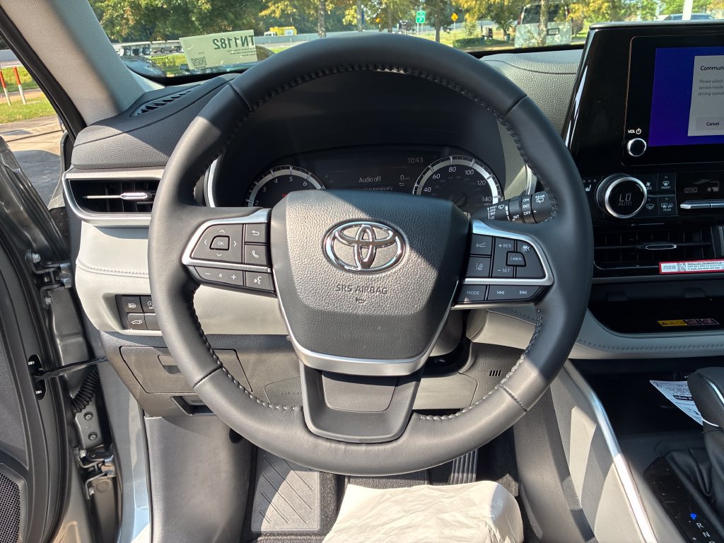 New 2026 Toyota Highlander XLE AWD/4WD image 21