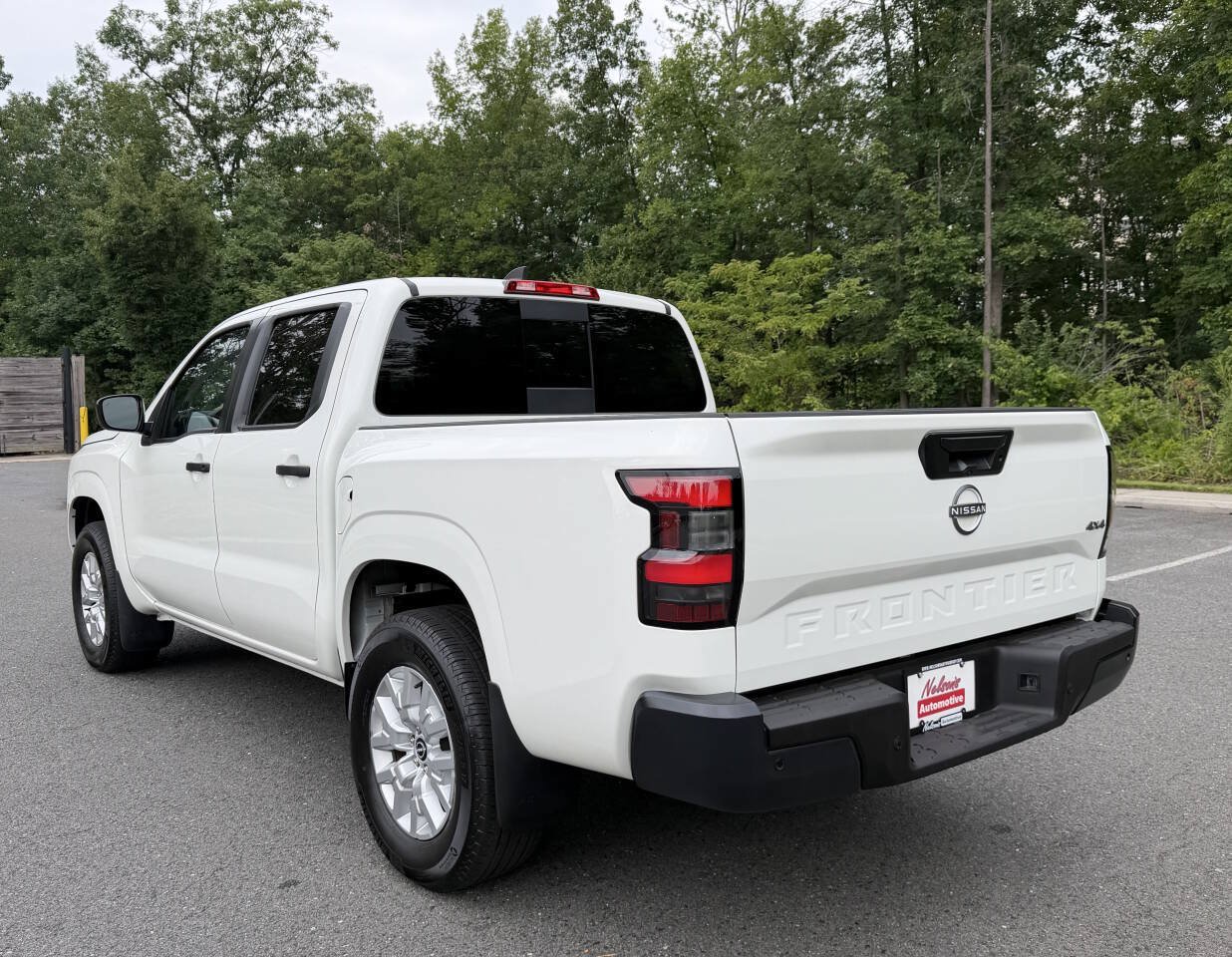 Used 2026 Nissan Frontier S AWD/4WD image 3