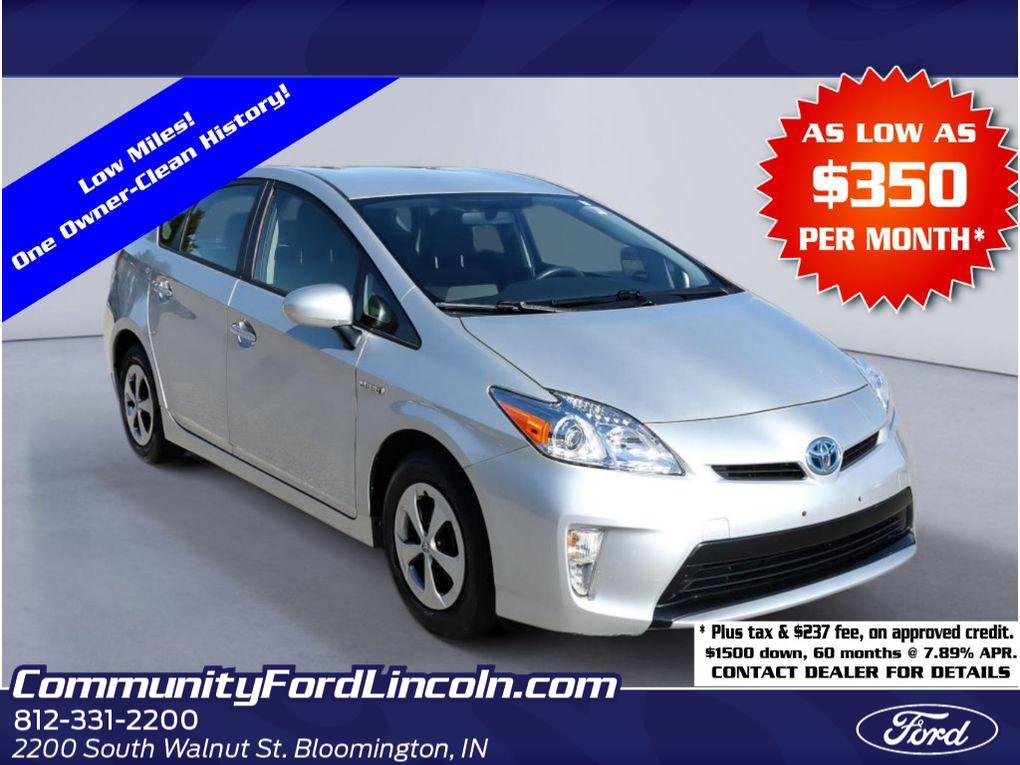 Used 2014 Toyota Prius Two image 1