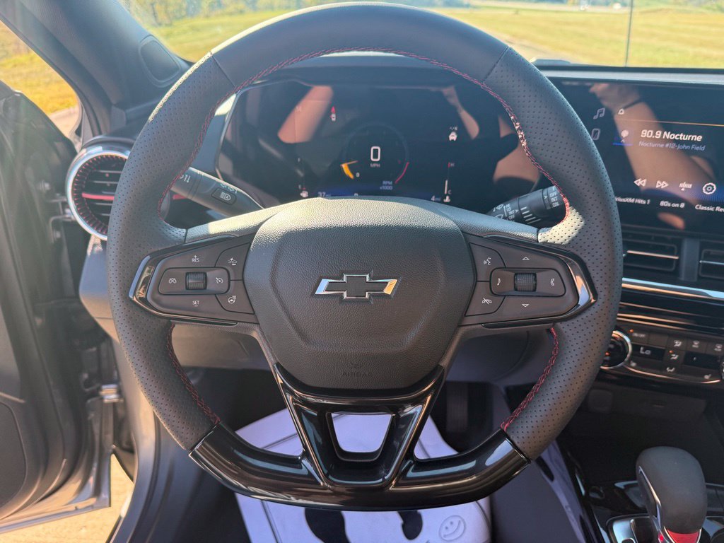 New 2026 Chevrolet Trax RS w/ Driver Confidence Package FWD image 31