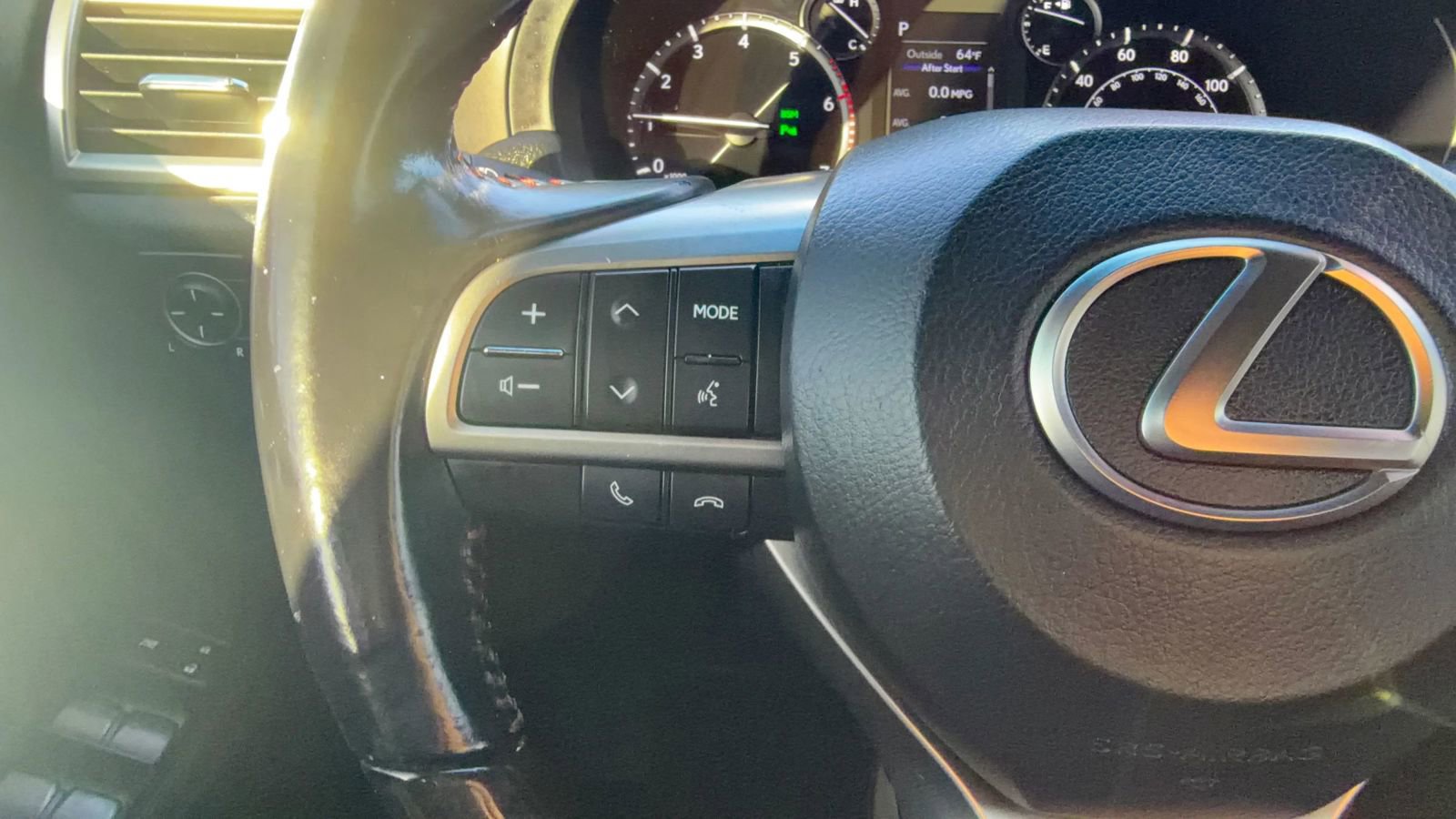 Used 2020 Lexus GX 460 Premium w/ Premium Package AWD/4WD image 18