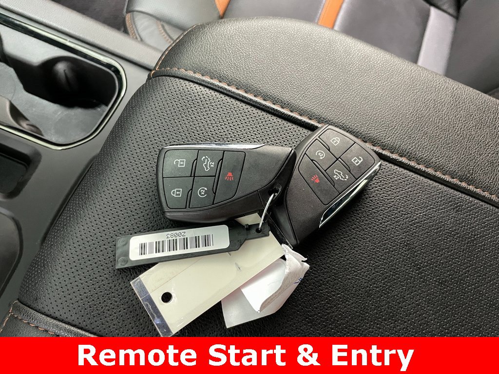 Certified 2025 GMC Sierra 1500 AT4 w/ AT4 Premium Package image 8