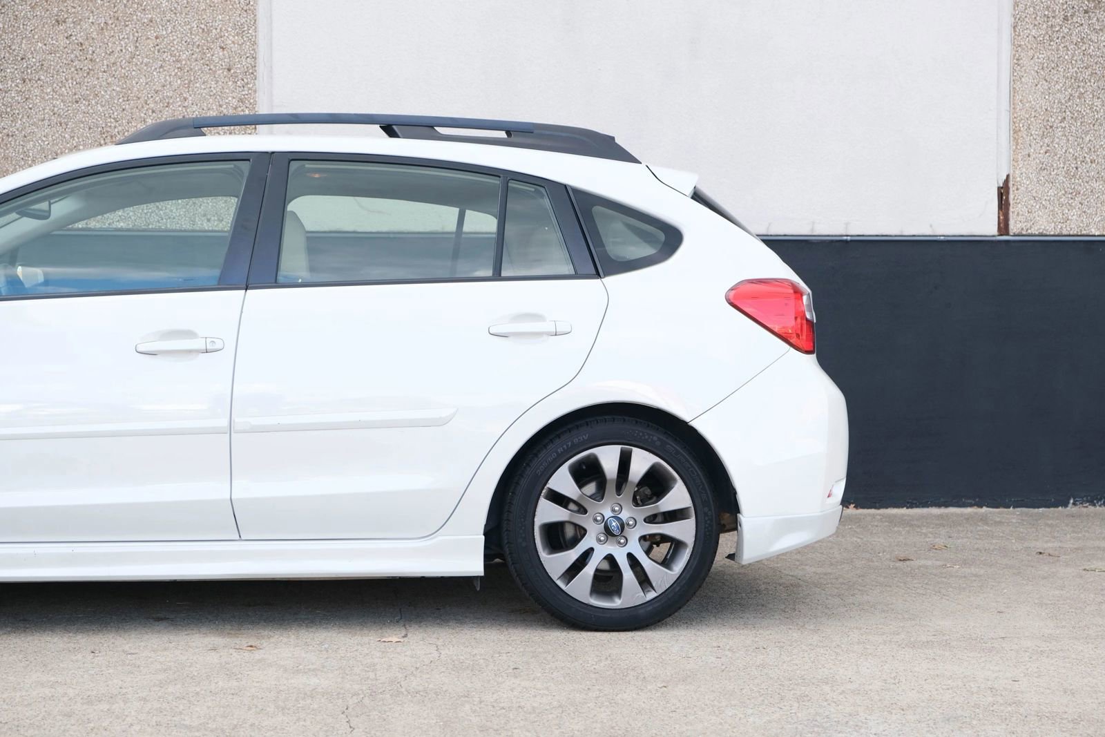 Used 2016 Subaru Impreza 2.0i Sport Premium image 8