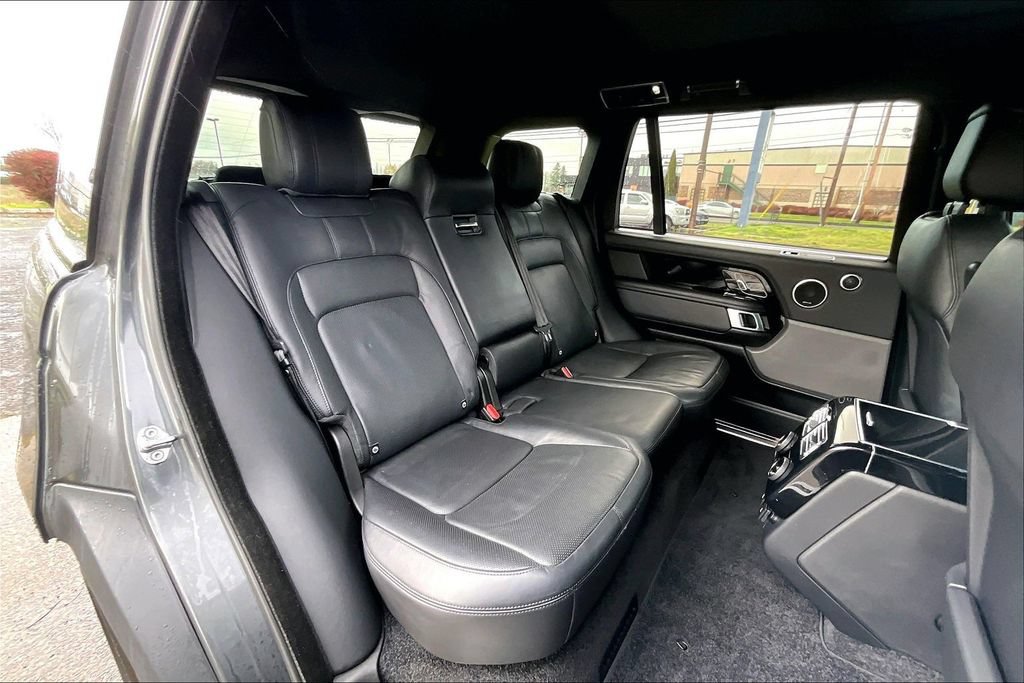 Used 2021 Land Rover Range Rover P525 Westminster Edition LWB AWD/4WD image 21