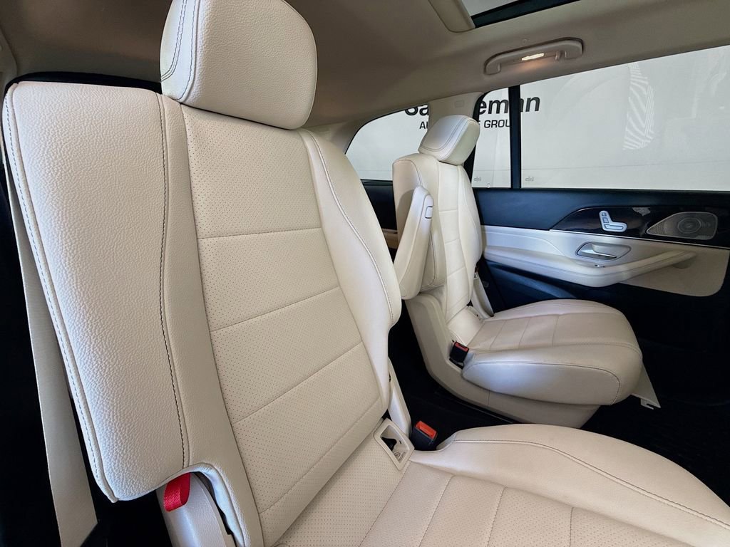 Used 2022 Mercedes-Benz GLS 450 4MATIC image 30