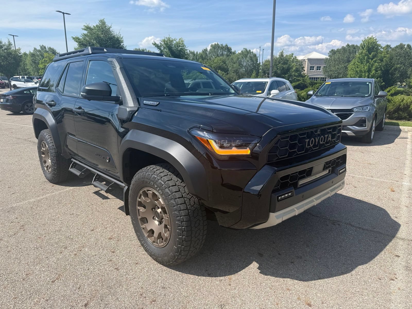 Used 2025 Toyota 4Runner Trailhunter AWD/4WD image 3