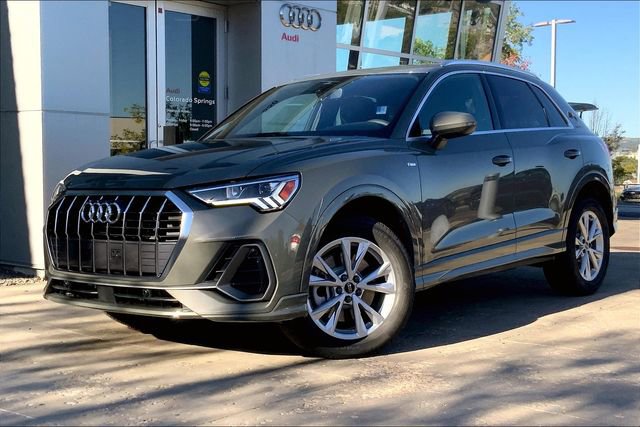 New 2025 Audi Q3 2.0T Premium
