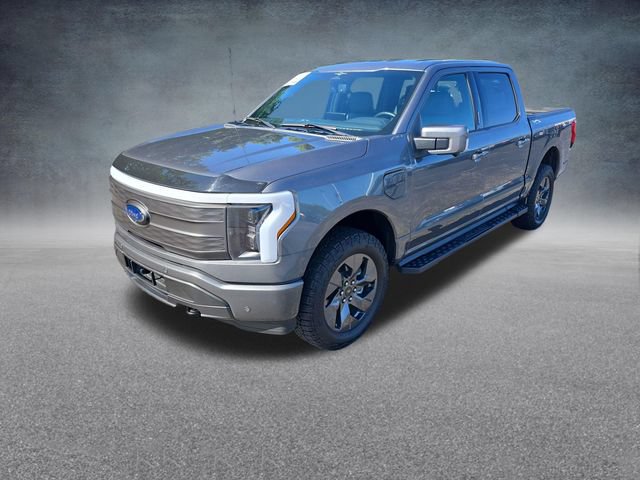 Used 2023 Ford F150 Lightning Lariat AWD/4WD image 3