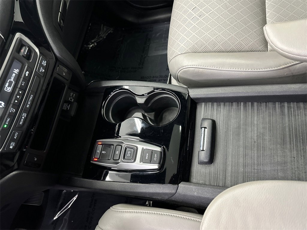 Certified 2019 Honda Passport Touring image 33