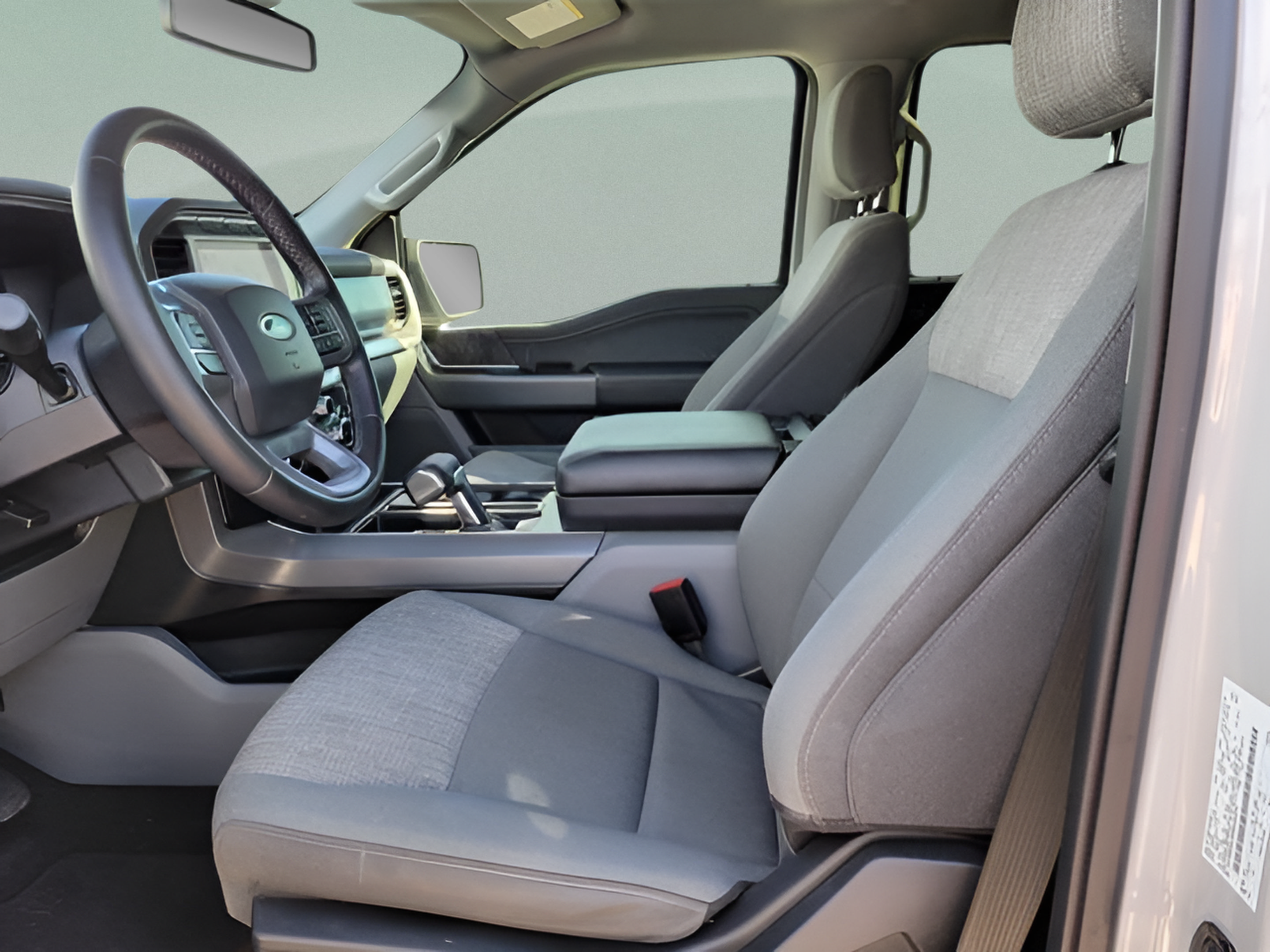 Used 2023 Ford F150 Lightning XLT AWD/4WD image 16