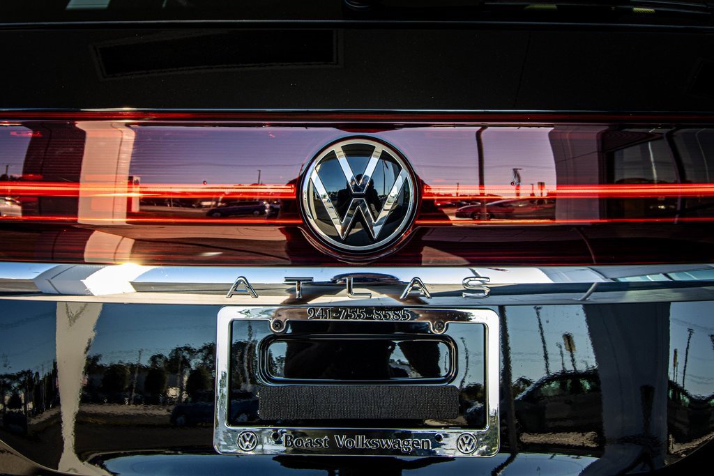 New 2026 Volkswagen Atlas SE image 15