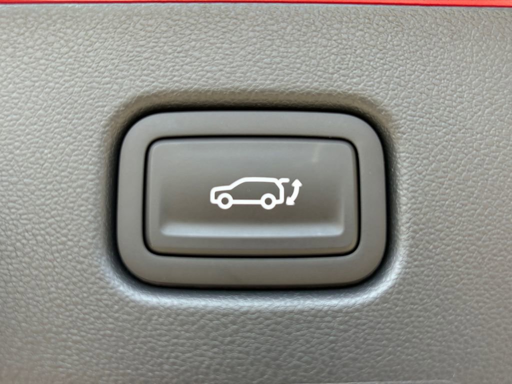 New 2026 Hyundai Kona Limited FWD image 11