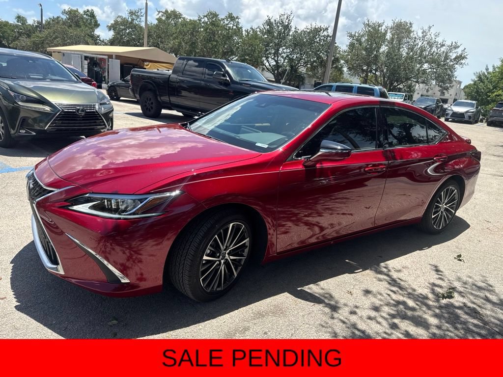Certified 2025 Lexus ES 300h w/ Premium Package FWD image 3